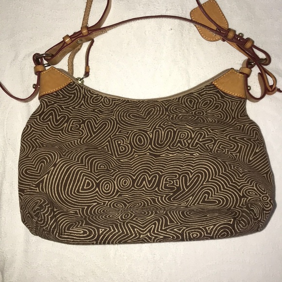 Large Dooney And Bourke retro handbag - Picture 5 of 9